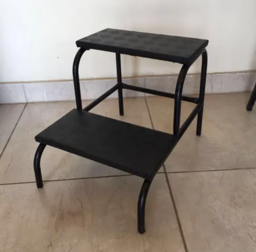 Escada Metal para Maca Estética 