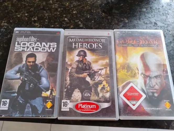 3 jogos de PSP