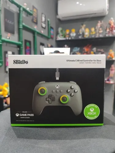 Controle 8bitdo Ultimate C Wired para Xbox e PC NOVO com Garantia - Aceito Olxpay e Envio 