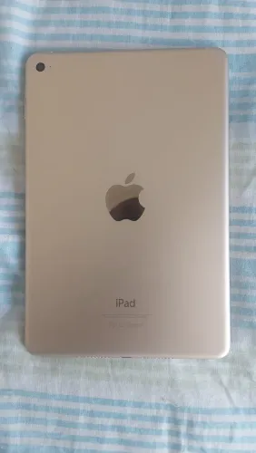 iPad Apple Mini 4 Dourado 128 Giga