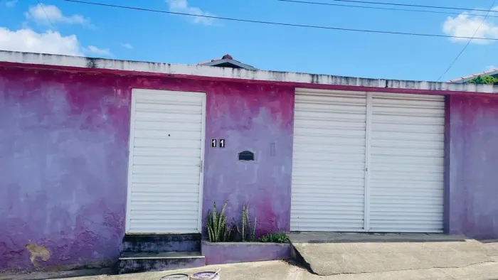 Alugo casa no resid. Antônio Cordeiro