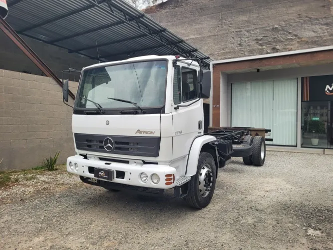 MB Atron 1719 Toco 2014 Reduzido 177.000 kms