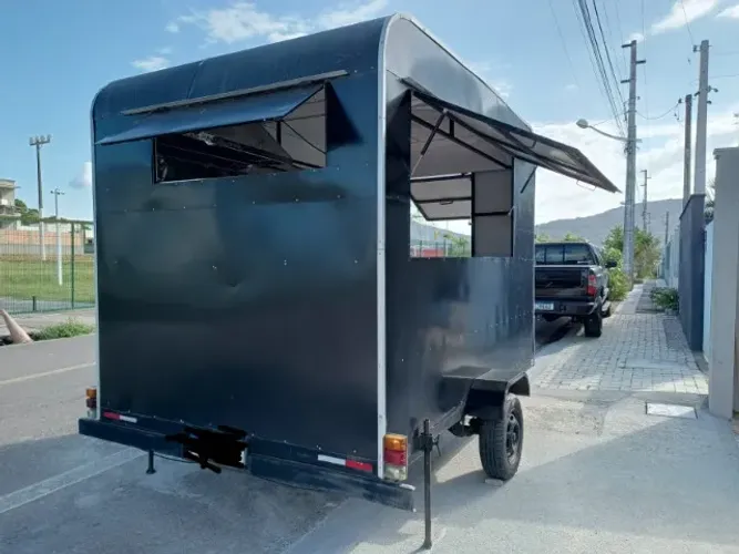 ALUGA-SE TRAILER DE LANCHES - PRONTO PARA TRABALHAR!