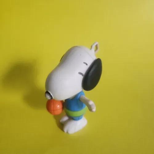 MC DONALD'S - SNOOPY basquete