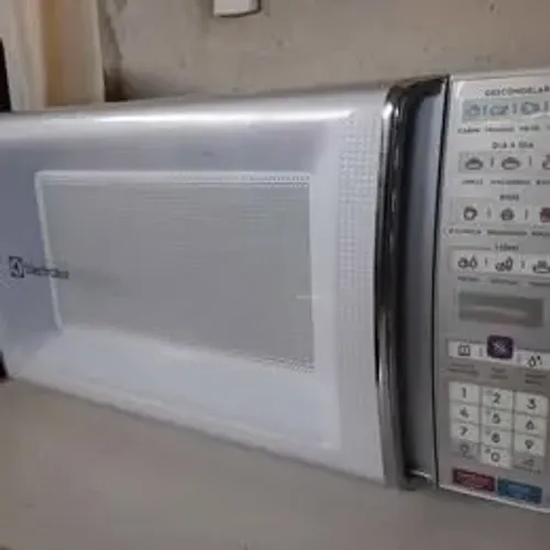 Micro-ondas 34L (GRANDE)