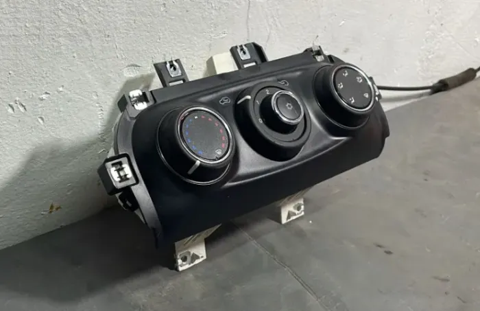 Comando de Ar Condicionado Fiat Argo 2017 a 2022-Original