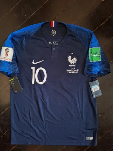 cam. seleção francesa campeã copa 2018