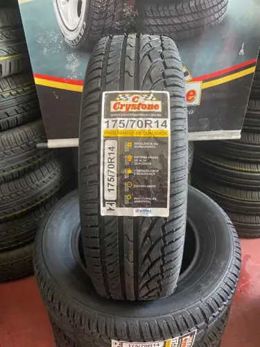 Pneu Crystone 175/70R14 remolde
