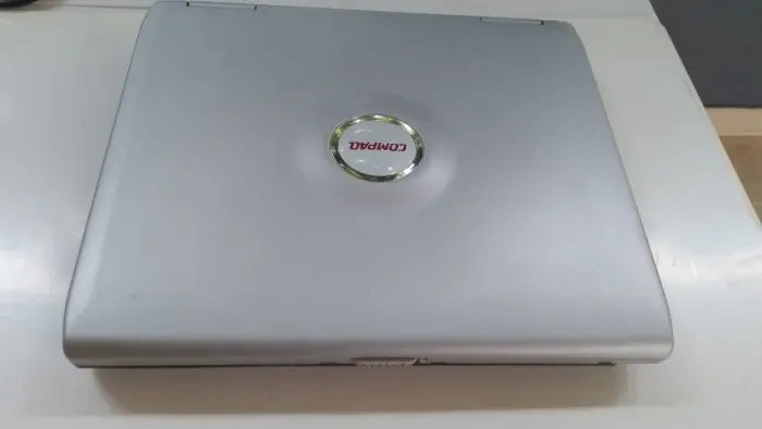 Notebook Compaq Presario 2100 Com Defeito 