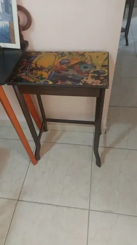 Mesinhas decoradas de canto 
