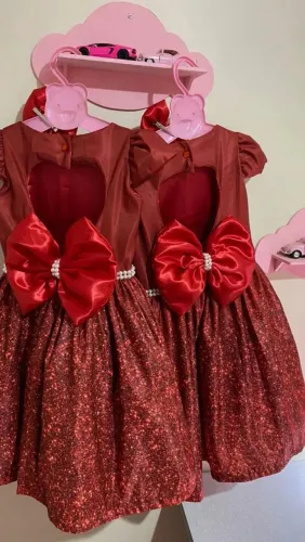 Vestidos infantis