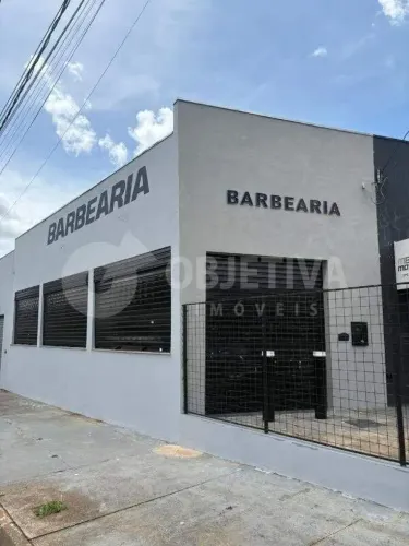 Oportunidade de Locação Barbearia/Salão de Beleza Montado e Mobiliado
