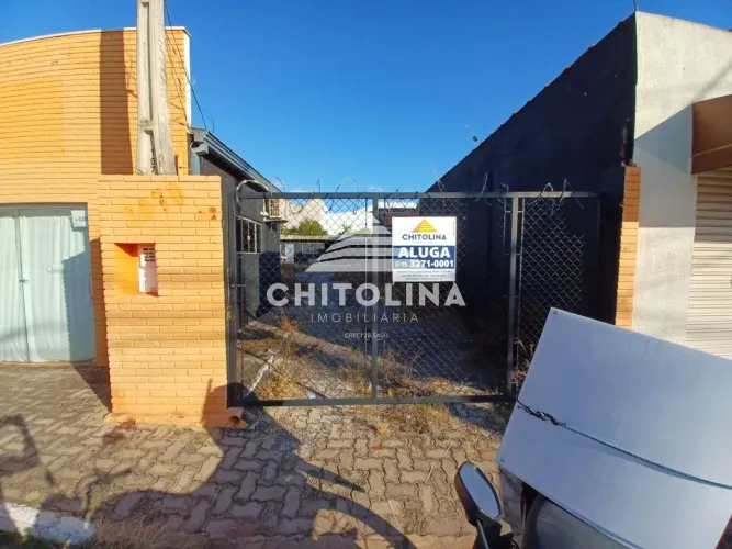 Terreno comercial em boa localização!! Medindo aproximadamente 275M², com cozinha, 2 banhe