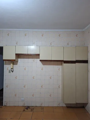 Armario cozinha c/ 9 portas