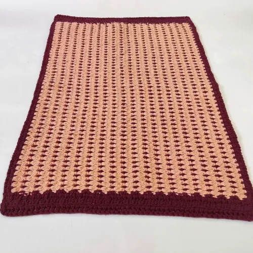Tapete de croche bordo