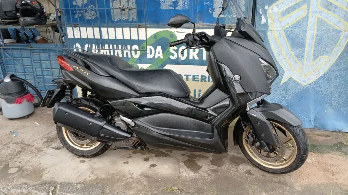 Xmax 250  ABS