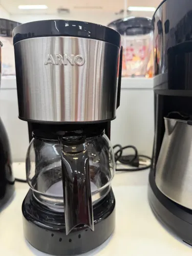 Cafeteira arno nova na caixa