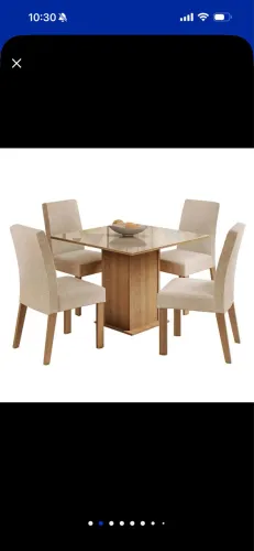 Mesa quadrada 4 cadeiras estofadas