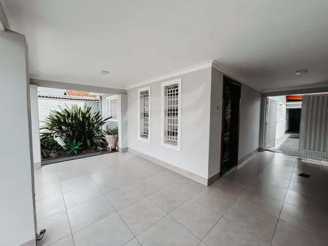 Casa 3 quartos à venda no bairro Planalto em Araçatuba