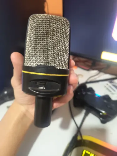 MICROFONE DE COMPUTADOR.