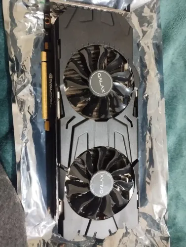 GTX 1080Ti usada.
