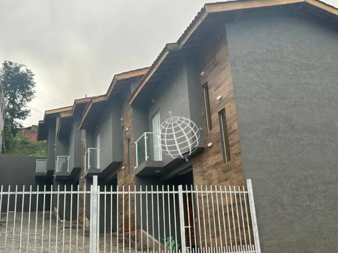 Casa com 2 dormitórios à venda, 67 m² por R$ 315.000,00 - Parque Hortensia - Bom Jesus dos