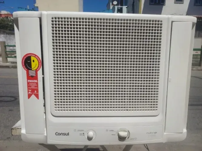 Ar Condicionado Consul 10000 BTUs Janela Mecânico - 110v