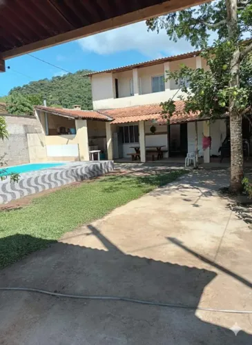Casa para Venda em Silva Jardim, Bananeiras, 4 dormitórios, 1 suíte, 2 banheiros