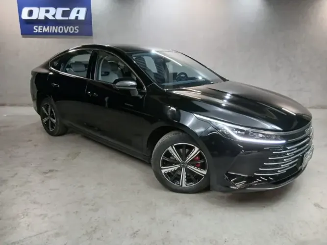 BYD King GS 1.5 16V Híbrido Aut. 2025