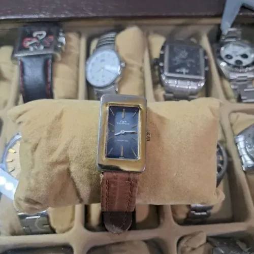 relógio technos incabloc suíço vintage modelo tank