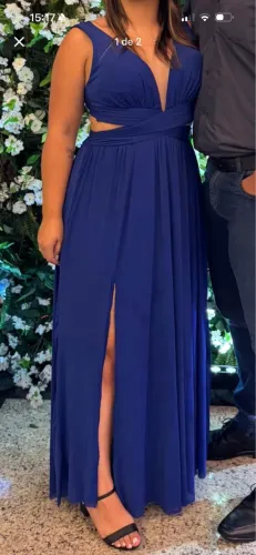 Vestido Longo de Festa com Fenda