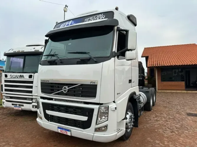 Volvo FH 440 2011 6x2 trucado