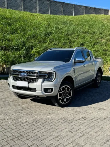 Ford Ranger Limited+ 3.0 V6 4X4 CD TB DIE AUT 2025