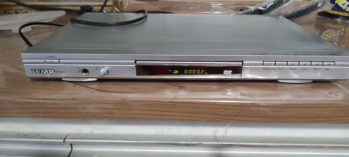 Cd player funcionando perfeitamente / dvd semp
