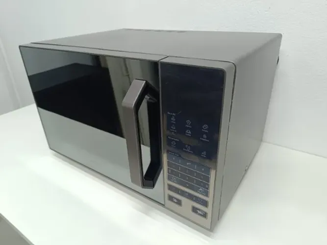 Micro-ondas seminovo Midea