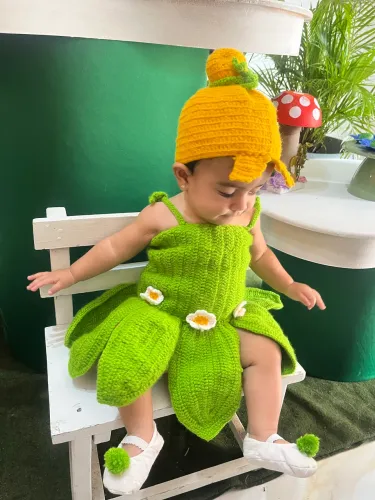 Vestido da Tinker bell de crochê para criança