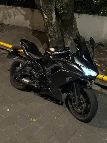 KAWASAKI NINJA 650 2024