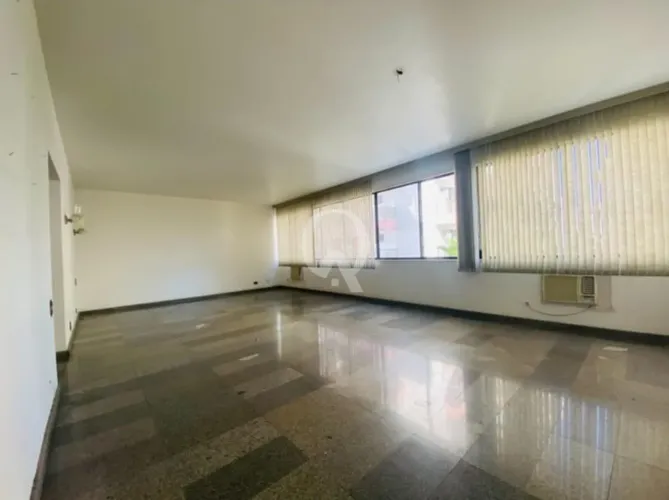 Apartamento em Ipanema com 4 quartos