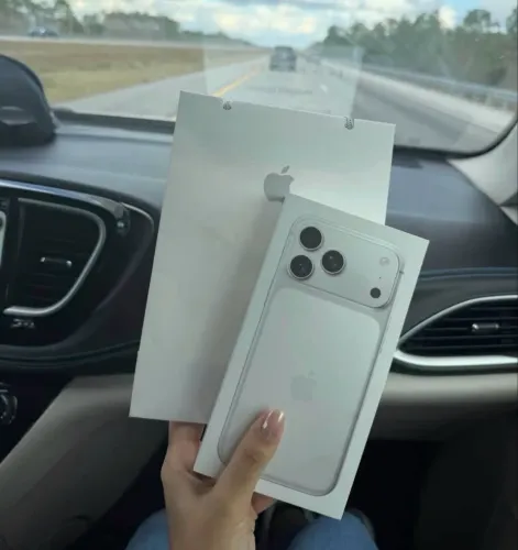 iPhone 17 pro max 256GB NOVO LACRADO