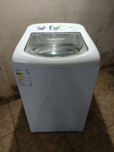 Máquina de lavar extremamente conservada com garantia de 3 meses