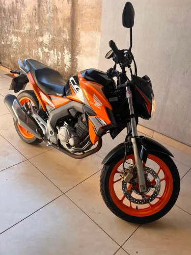 Vende-se Cb Twister 250 - 2019