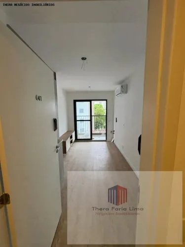 Studio para Locação em São Paulo, Pinheiros, 1 dormitório, 1 banheiro