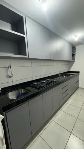 Cozinha cinza sagrado 100% MDF planejada até 10x