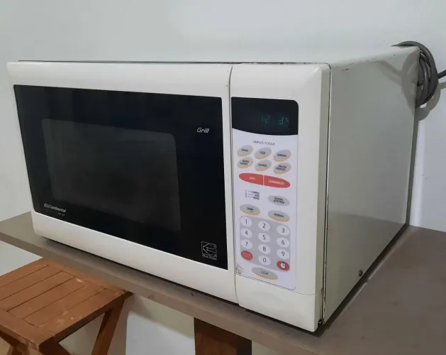 Microondas Continental Grill 30L ((ENTREGO))