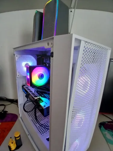 Vendo gabinete gamer