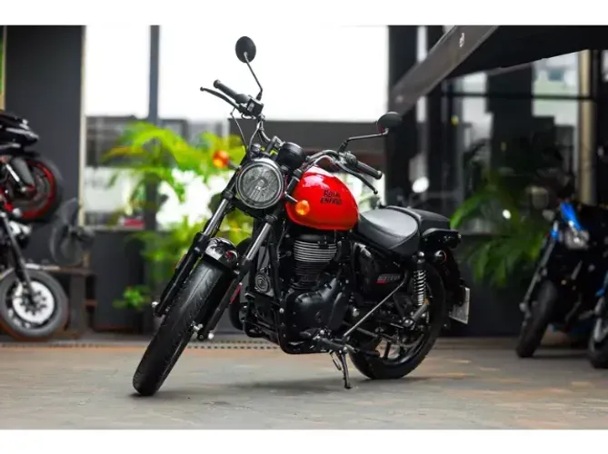 METEOR 350cc FIREBALL RED (CONSULTORA ESTER- *)