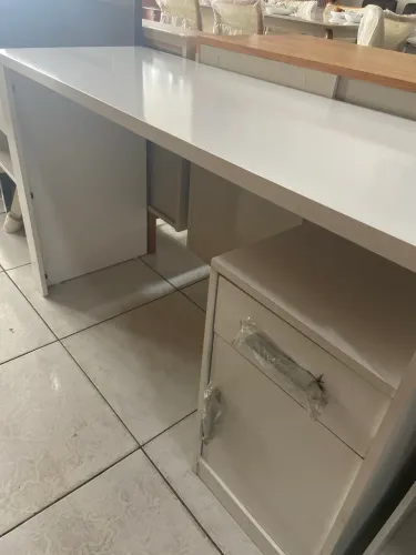 Escrivaninha 1.20