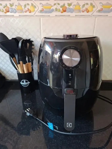 Air Fryer Fritadeira Elétrica 3,2 litros Electrolux Rita Lobo