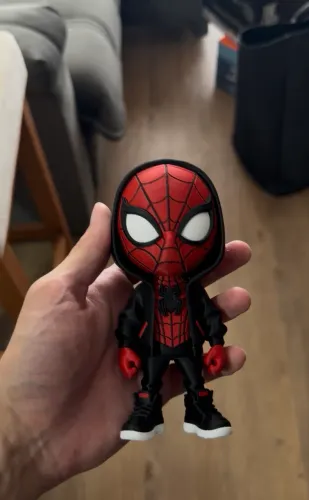 Homem-Aranha Estilo Funko - Impressão 3D Pintada à Mão - Decoração/Colecionável