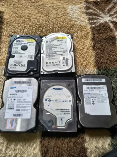 Raro HD ide antigo funcionando de 40gb e 80 gb consulte valor !!! testado e ok